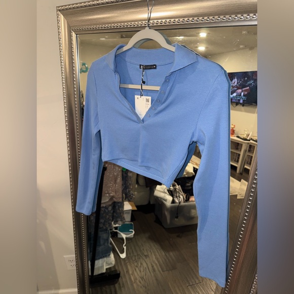 Zara Tops - Zara Crop Top